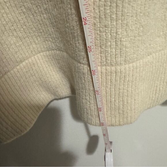 Everlane Cream Button Up Cardigan 100% Wool Sweater Size XS - Picture 6 of 8